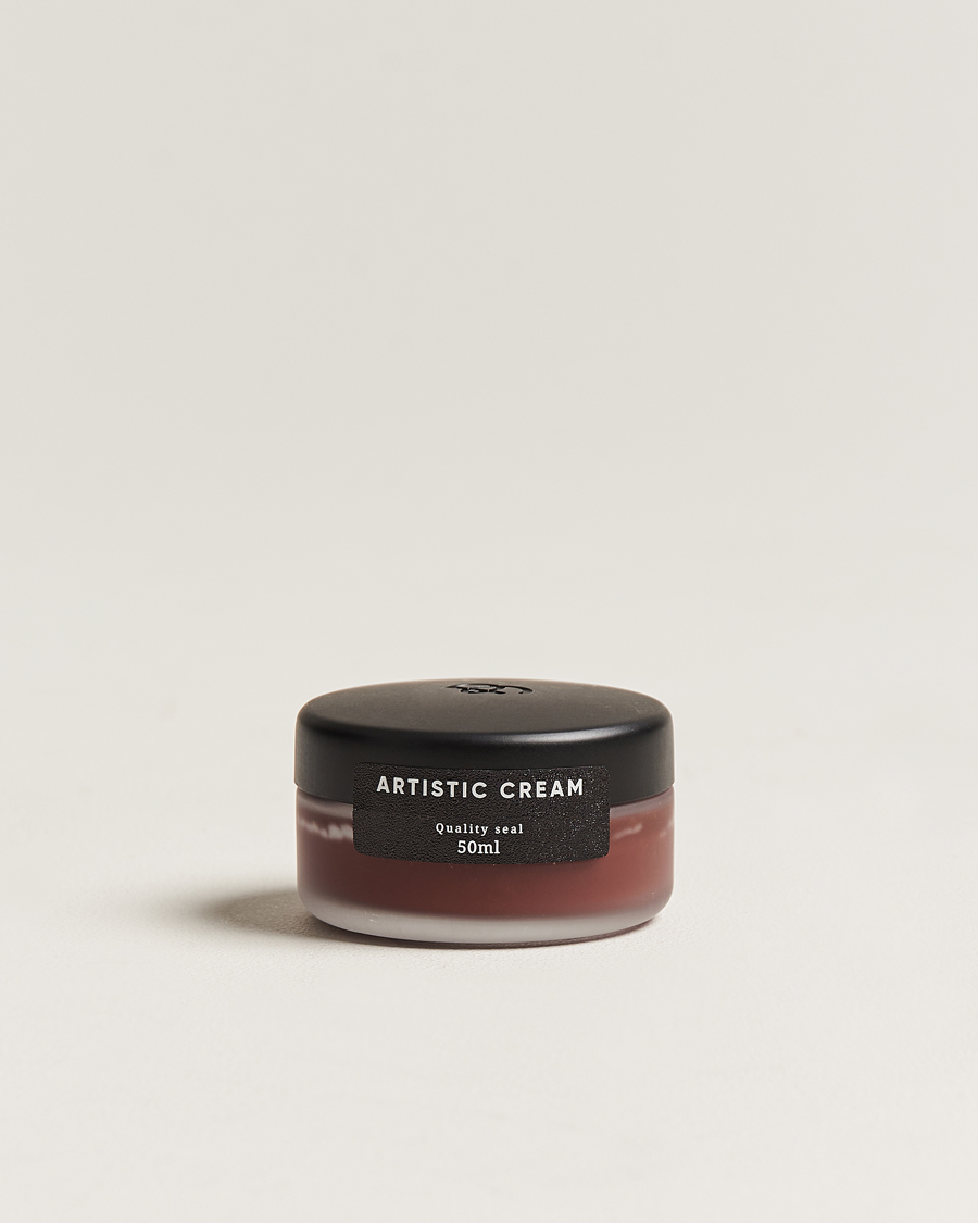 Mies | Kenkien huolto | Paul Brunngård | Artistic Cream 50 ml Antique Mahogany