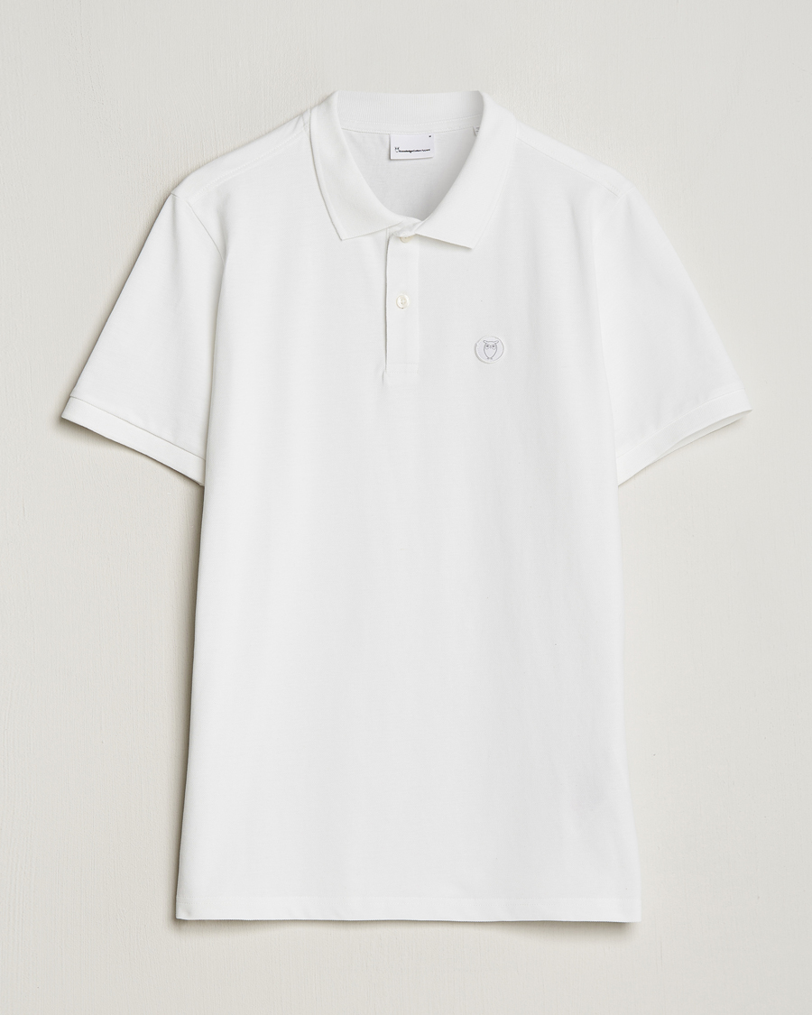 Mies | Pikeet | KnowledgeCotton Apparel | Toke Badge Polo Bright White