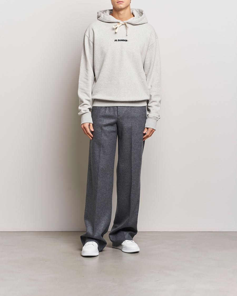 Mies | Puserot | Jil Sander | Small Logo Cotton Hoodie Light Grey