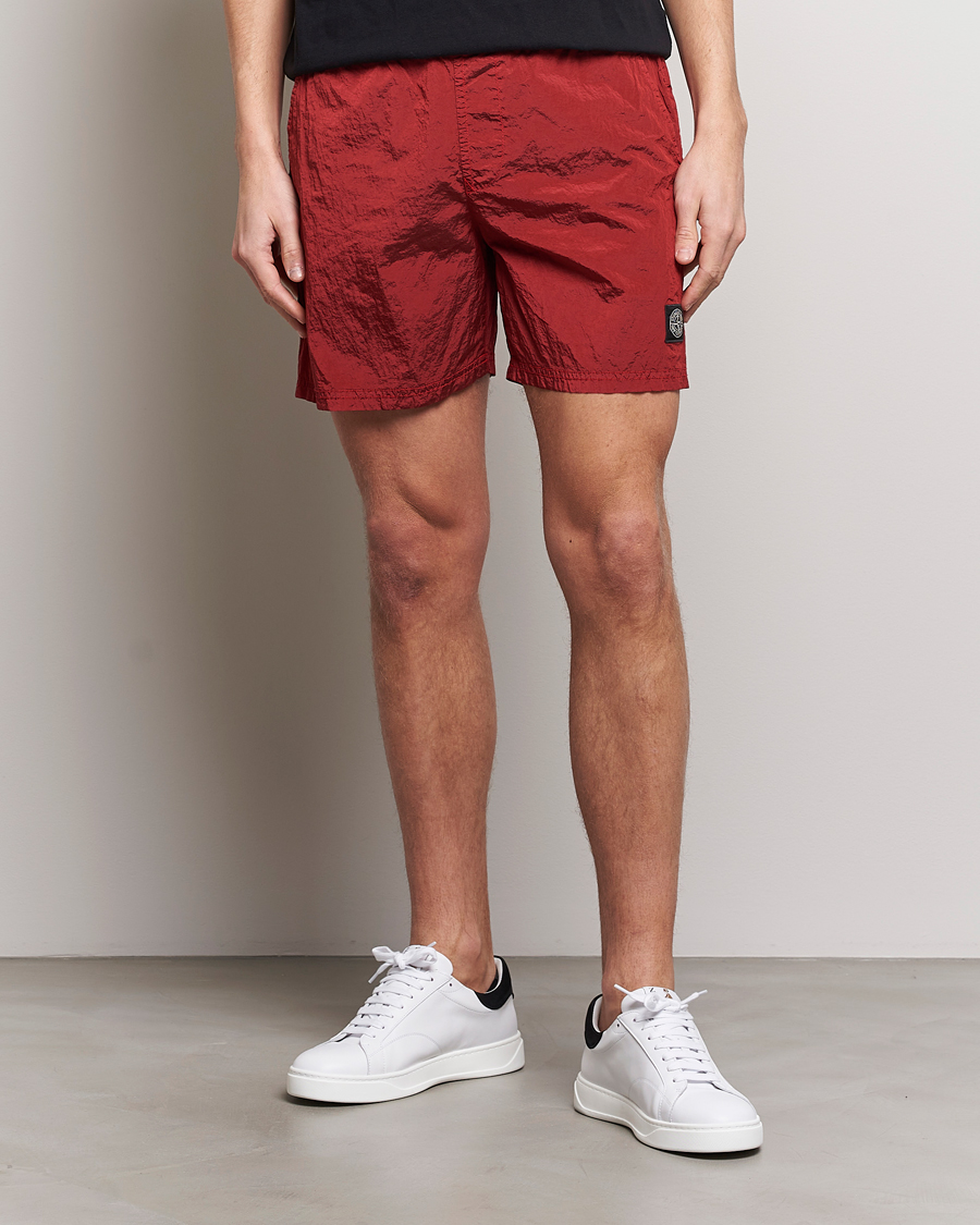 Mies | Uimahousut | Stone Island | Nylon Metal Econyl Swimshorts Red