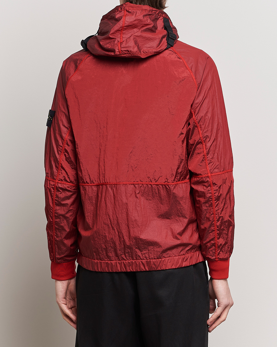 Mies | Takit | Stone Island | Nylon Metal Hooded Jacket Red