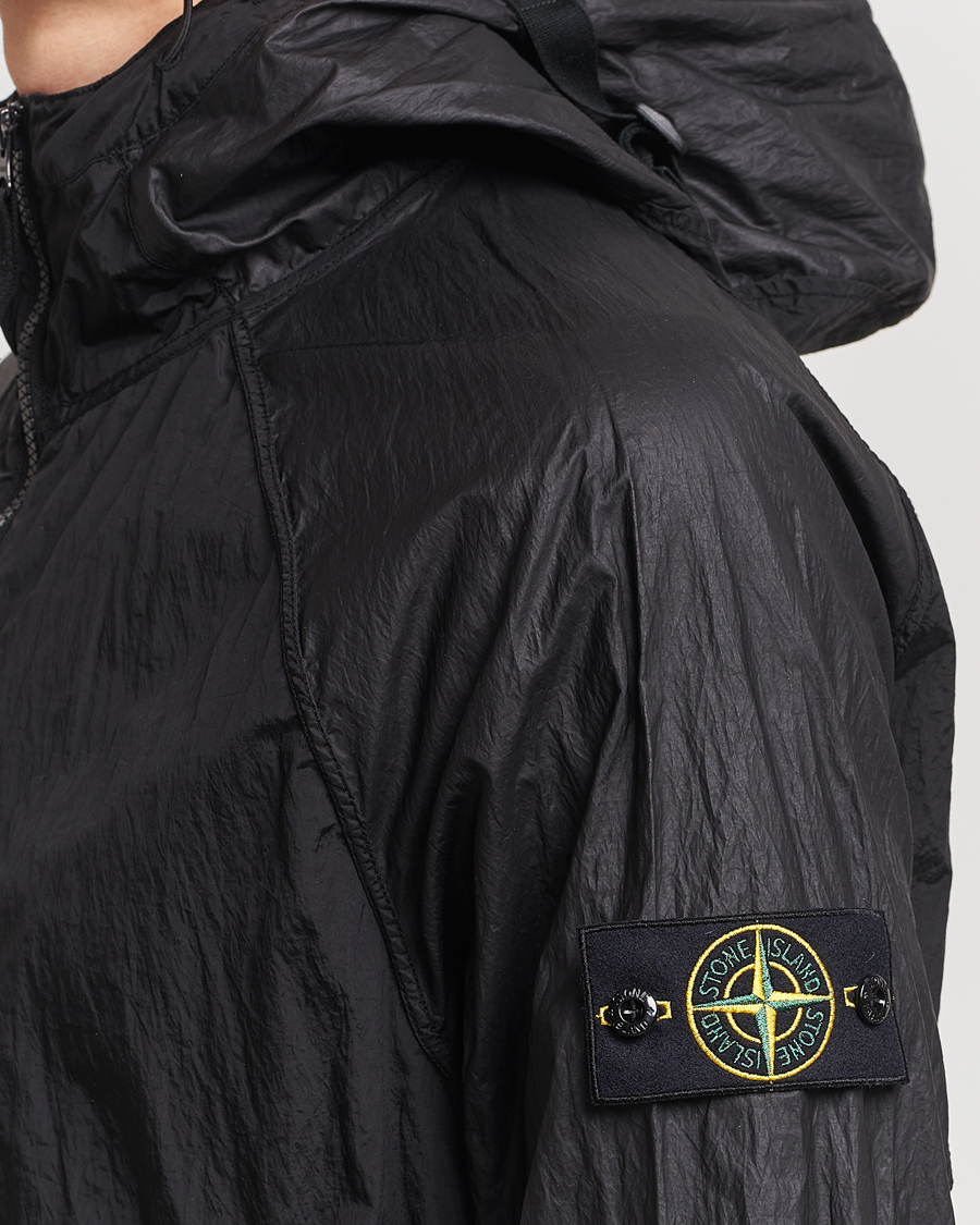Mies | Takit | Stone Island | Nylon Metal Hooded Jacket Black