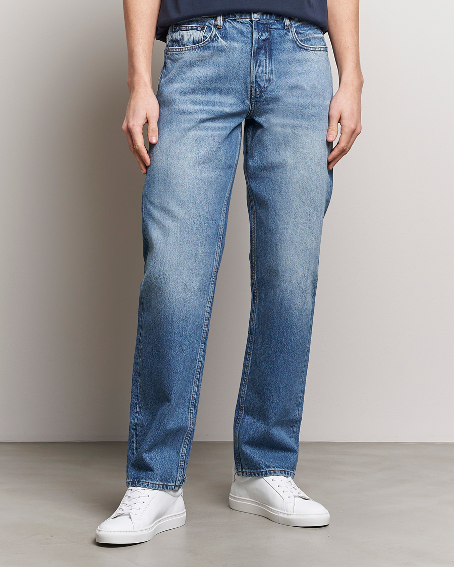 Mies | Vaatteet | FRAME | The Straight Jeans Raywood Clean