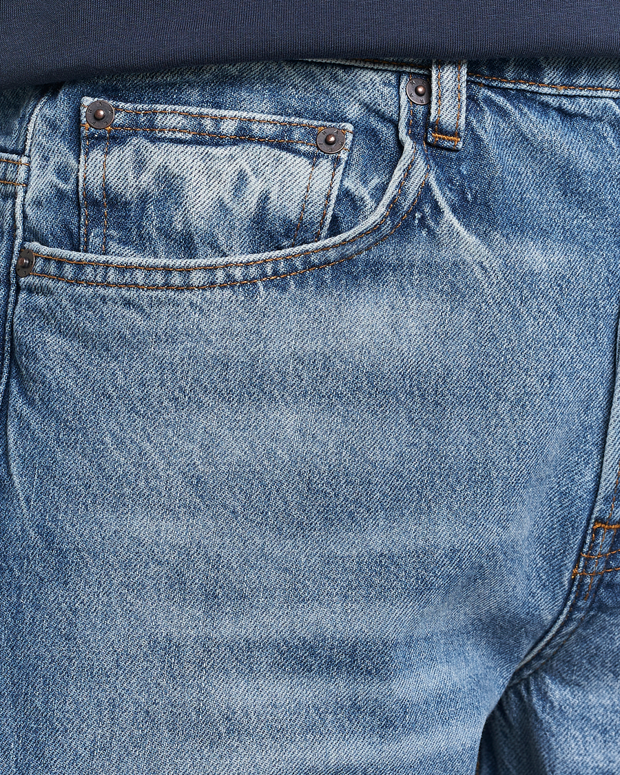 Mies | Farkut | FRAME | The Straight Jeans Raywood Clean