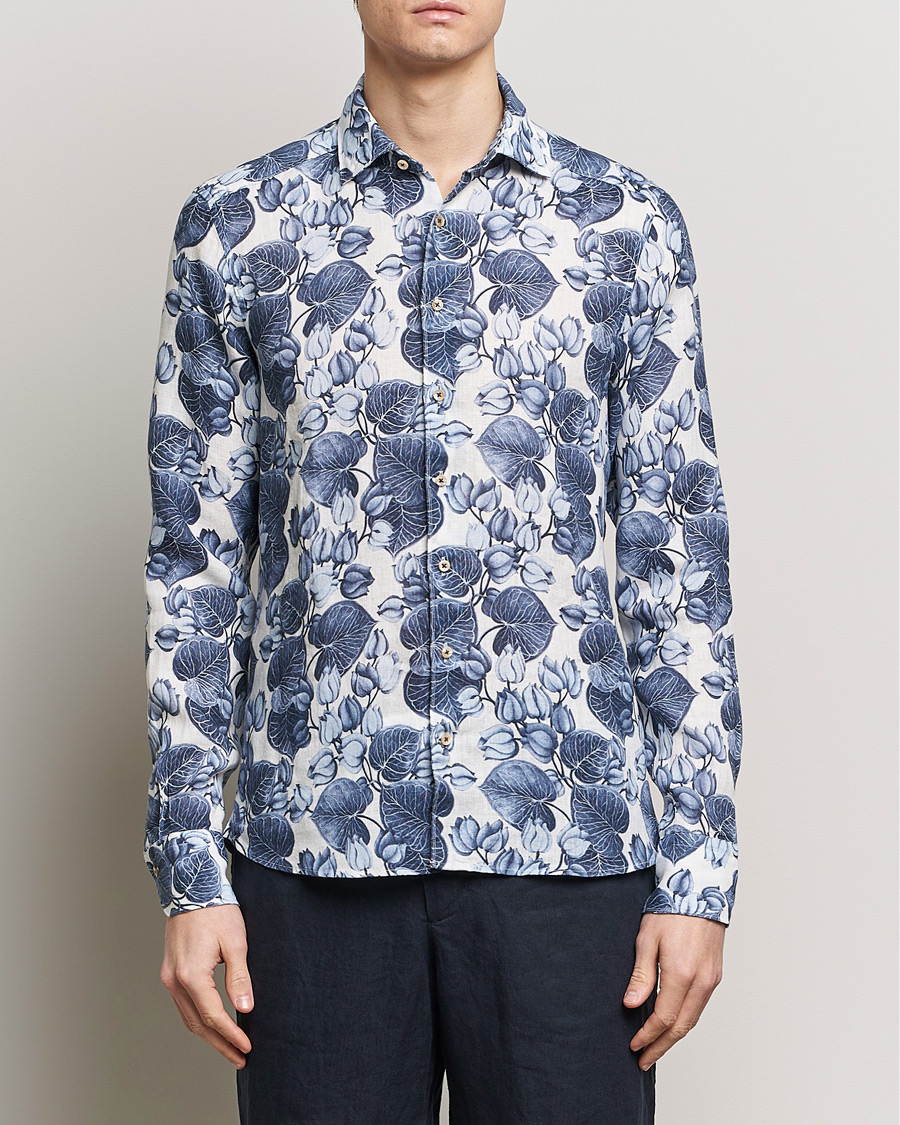 Mies | Pellavapaidat | Stenströms | Slimline Cut Away Printed Flower Linen Shirt Blue