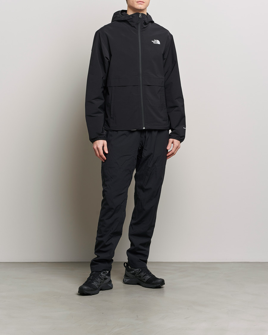 Mies | Takit | The North Face | Easy Wind Jacket Black