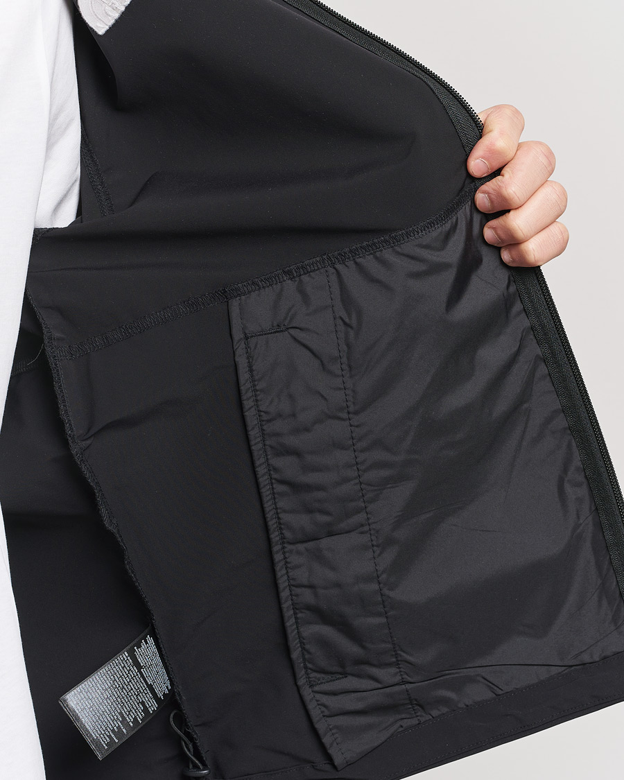 Mies | Takit | The North Face | Easy Wind Jacket Black
