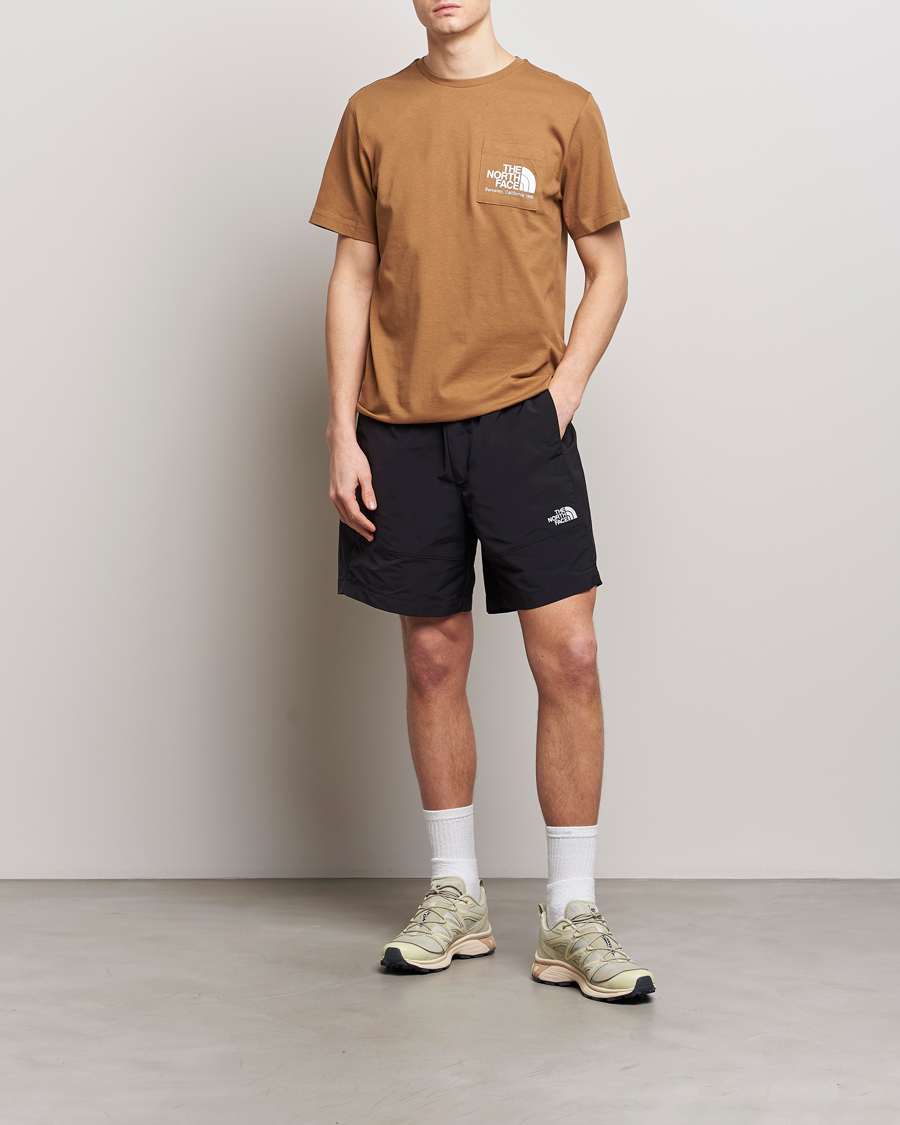 Mies | Shortsit | The North Face | Easy Wind Shorts Black