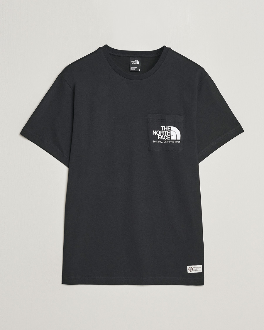 Mies | T-paidat | The North Face | Berkeley Pocket T-Shirt Black