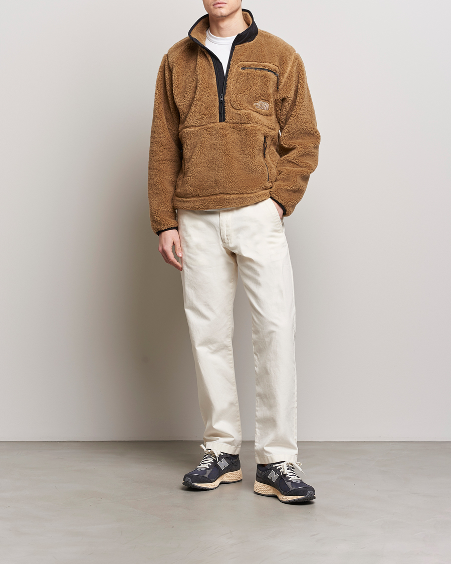 Mies | Puserot | The North Face | Heritage Fleece Half Zip Utility Brown