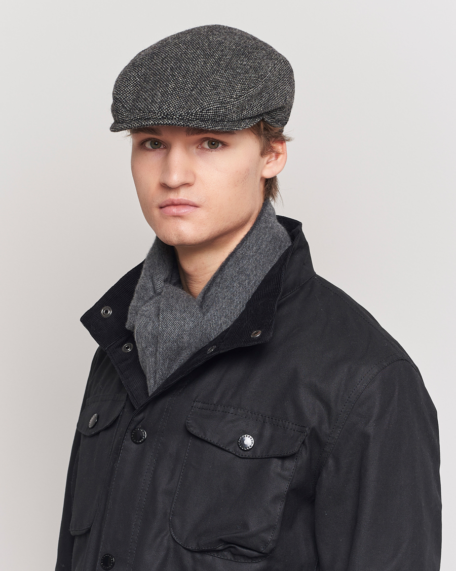 Mies | Päähineet | Wigéns | Ivy Slim Donegal Wool Dark Grey