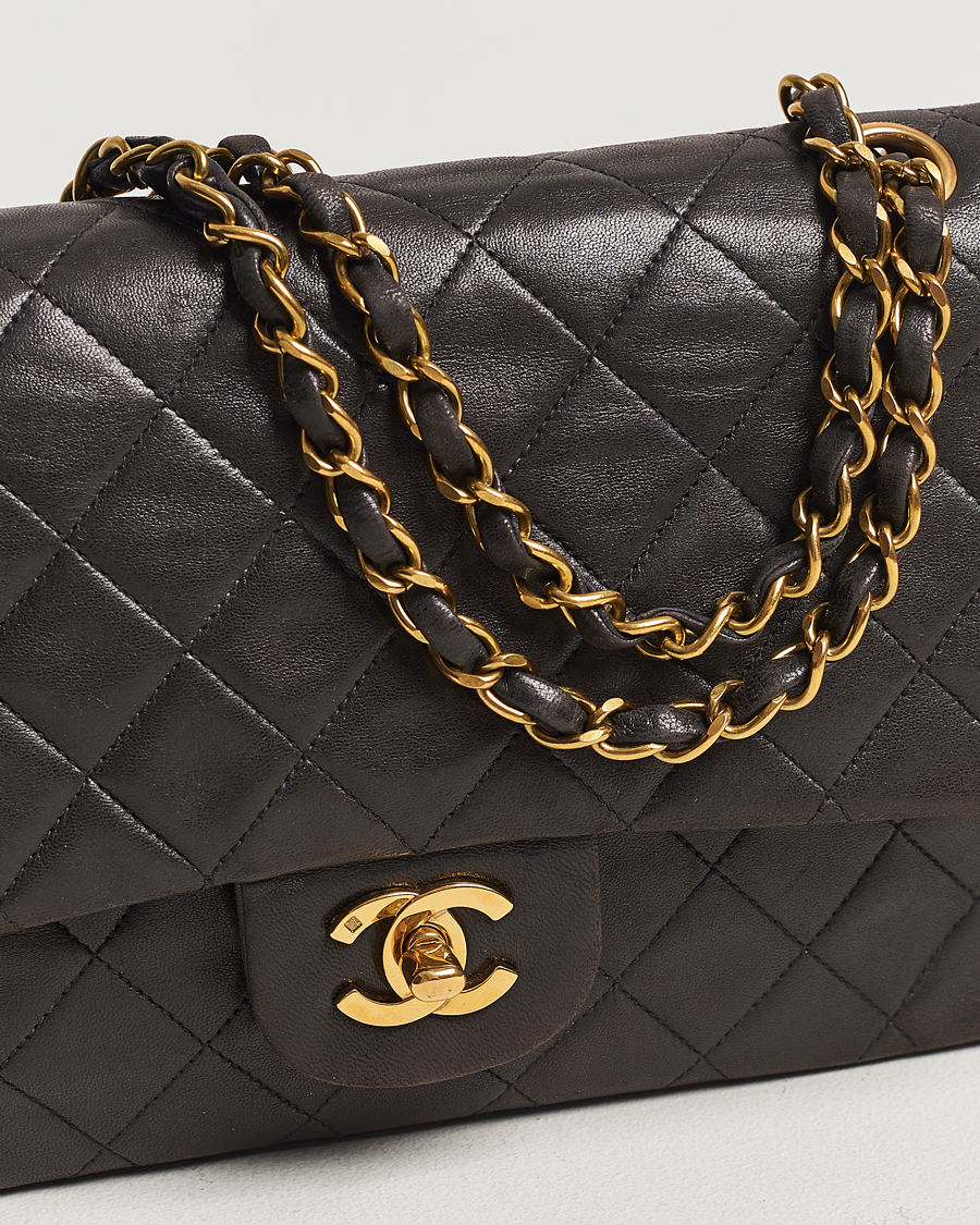 Mies | Chanel Pre-Owned Classic Medium Flap Bag Calf Leather Black  | Chanel Pre-Owned | Classic Medium Flap Bag Calf Leather Black 