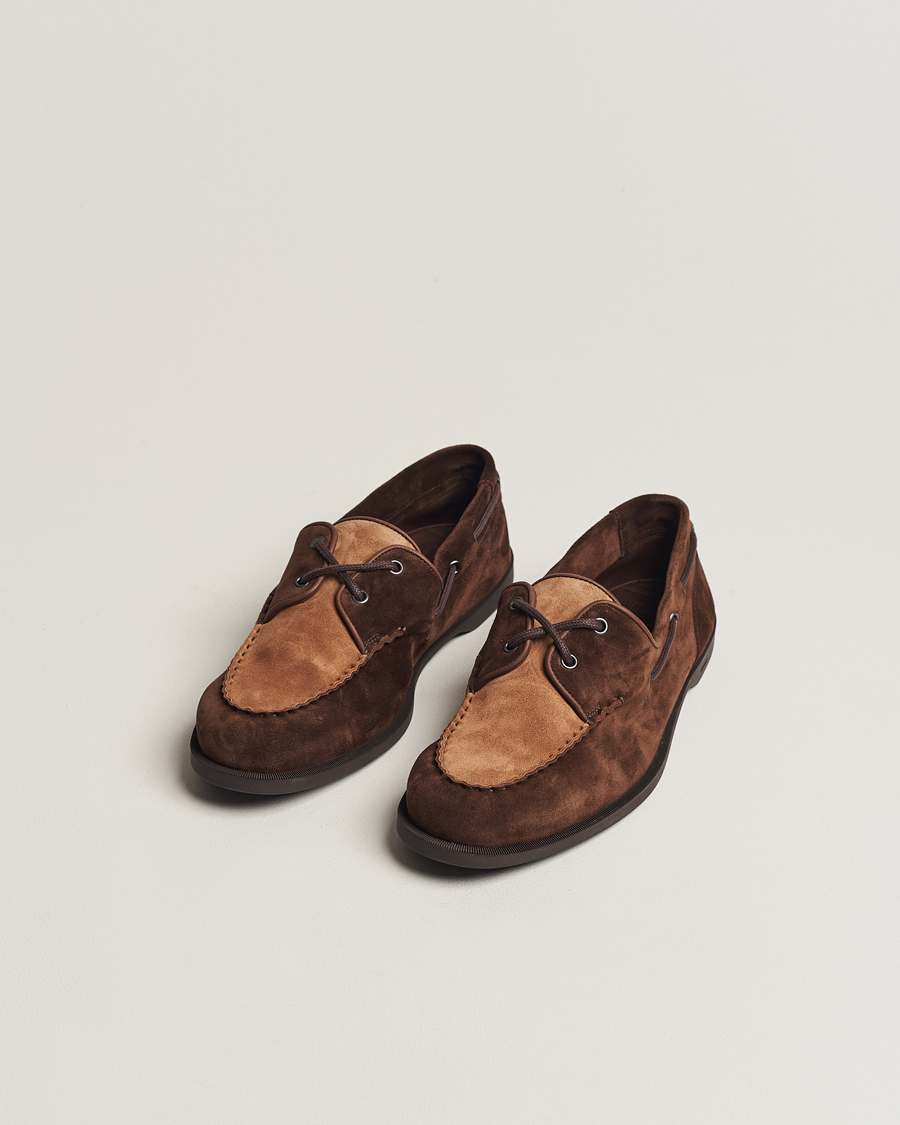 Mies | John Lobb Foil Boat Shoe Dark Brown/Cognac Suede | John Lobb | Foil Boat Shoe Dark Brown/Cognac Suede