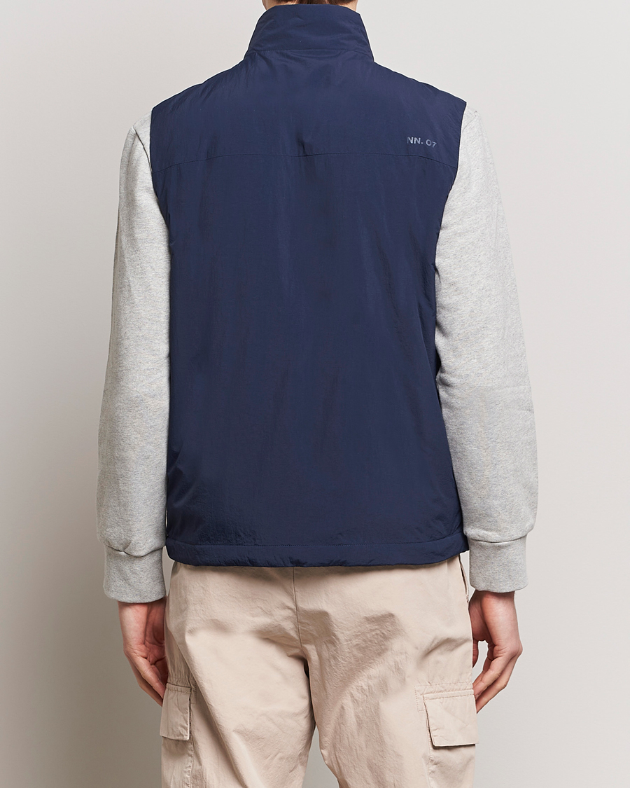 Mies | Takit | NN07 | Zack Recycled Vest Navy Blue