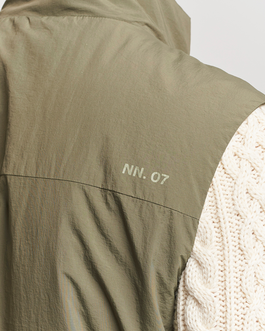 Mies | Takit | NN07 | Zack Recycled Vest Caspers