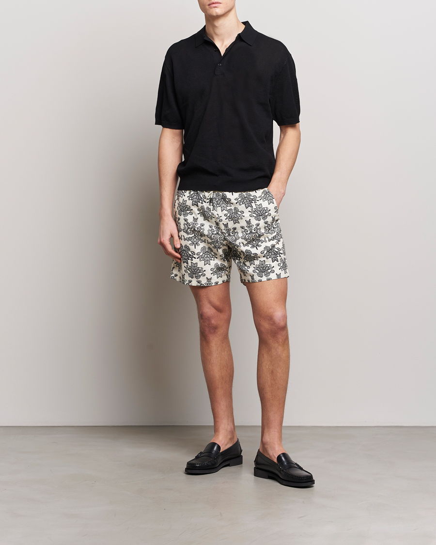 Mies | Shortsit | NN07 | Gregor Printed Drawstring Shorts Off White/Black