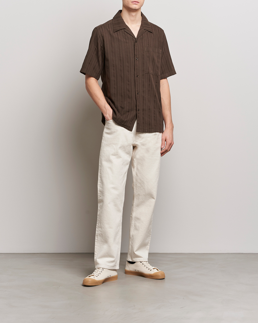 Mies | Kauluspaidat | NN07 | Julio Structured Short Sleeve Shirt Demitasse Brown