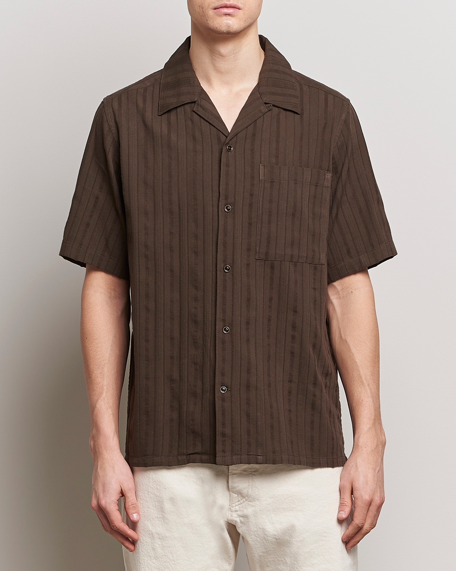 Mies | Kanta-asiakastarjous | NN07 | Julio Structured Short Sleeve Shirt Demitasse Brown