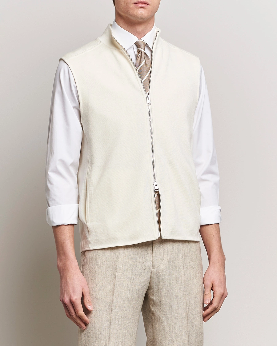 Mies | Osastot | Morris Heritage | Kayden Merino Full Zip Vest White