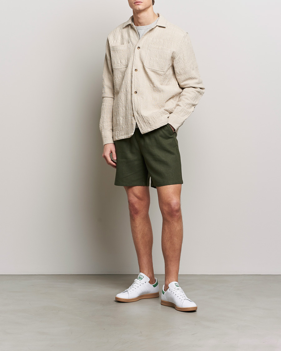 Mies | Kauluspaidat | LES DEUX | Isaac Overshirt Ivory