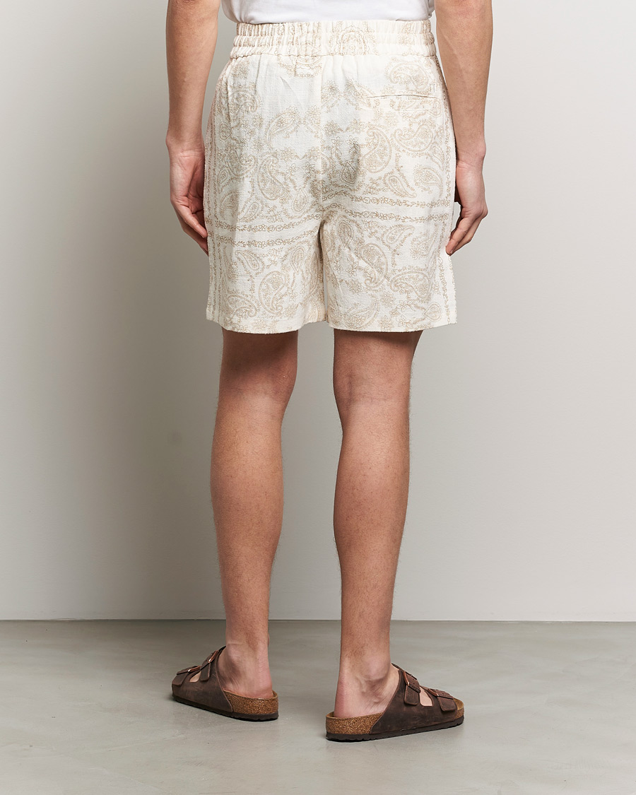 Mies | Shortsit | LES DEUX | Lesley Paisley Shorts Light Ivory