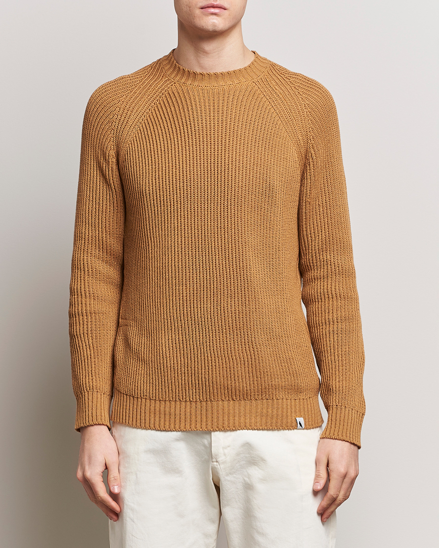 Mies | Puserot | Peregrine | Harry Organic Cotton Sweater Amber