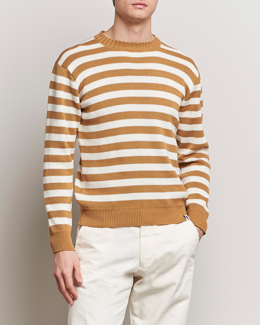 Mies | Best of British | Peregrine | Richmond Organic Cotton Sweater Amber