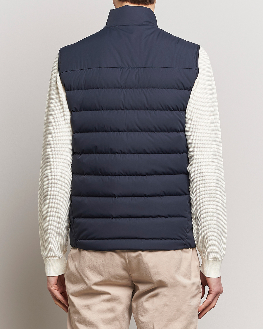 Mies | Takit | Scandinavian Edition | Ratio II Lightweight Padded Vest Midnight Blue
