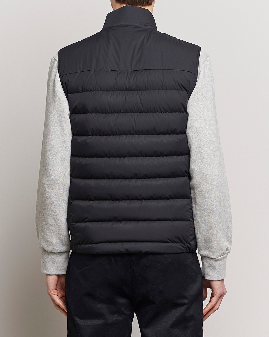 Mies | Takit | Scandinavian Edition | Ratio II Lightweight Padded Vest Onyx
