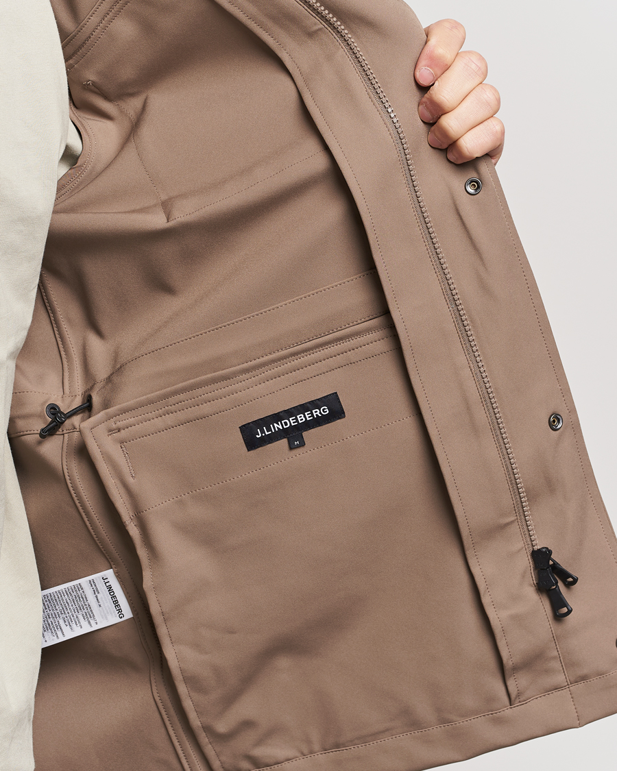 Mies | Takit | J.Lindeberg | Ripley 4-Way Stretch Field Jacket Walnut