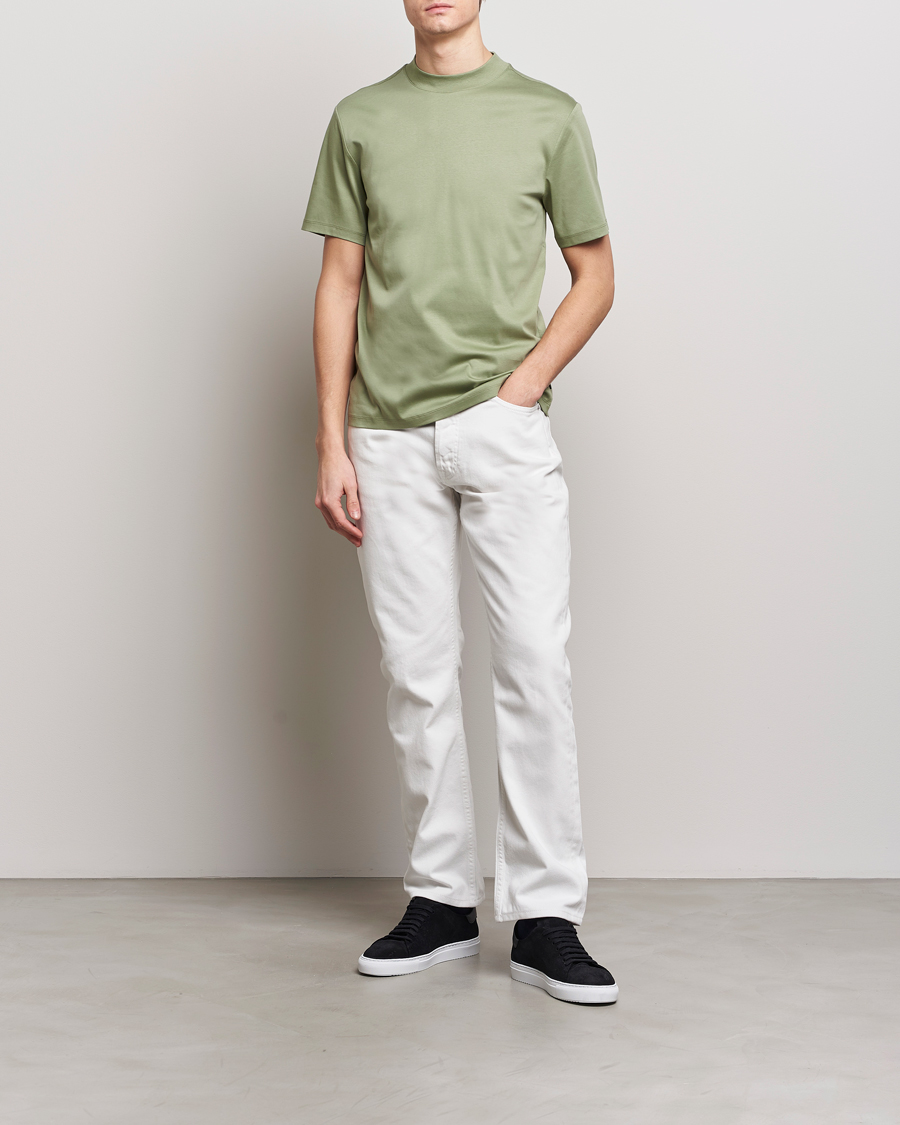 Mies | T-paidat | J.Lindeberg | Ace Mock Neck T-Shirt Oil Green