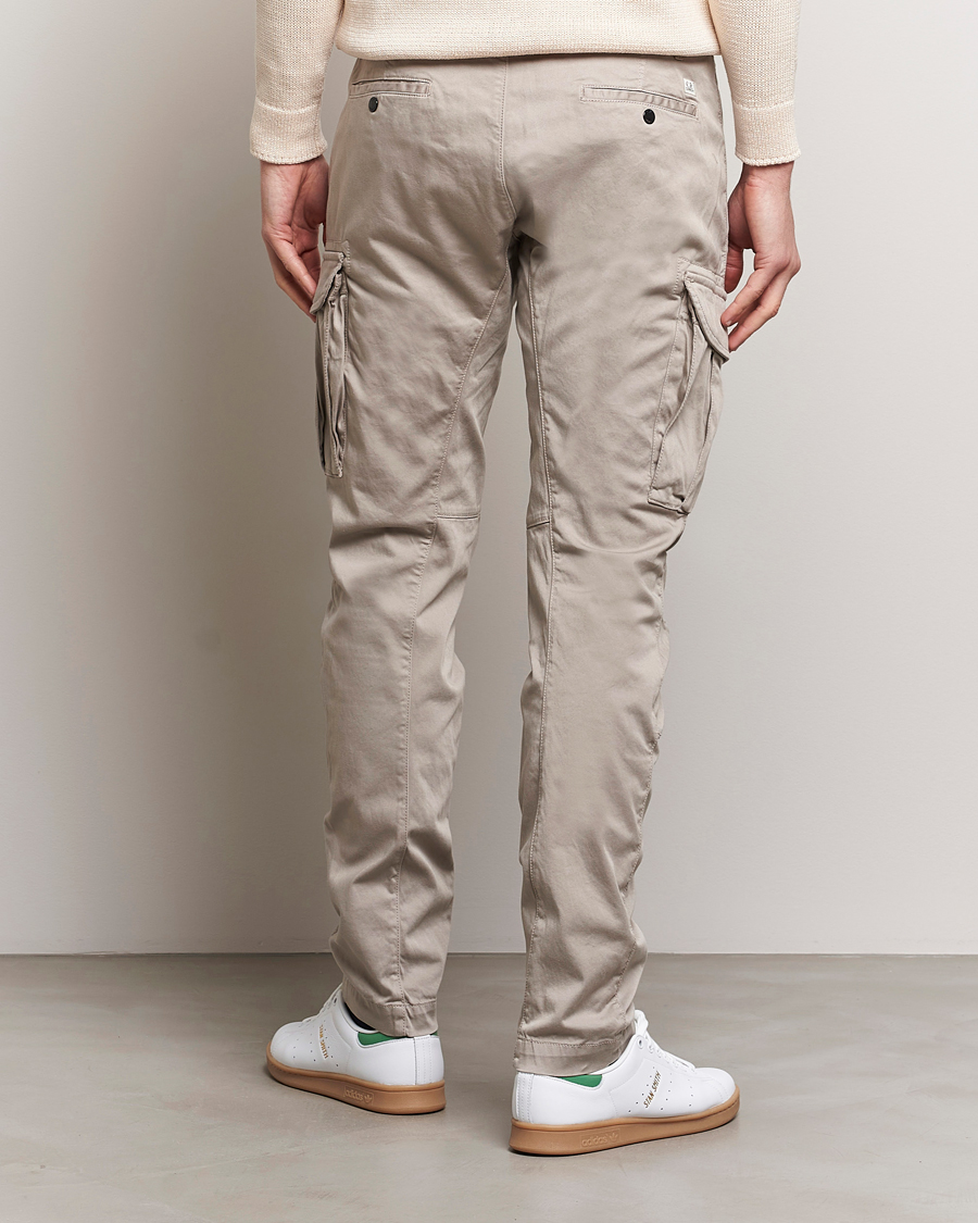 Mies | Housut | C.P. Company | Satin Stretch Cargo Pants Beige