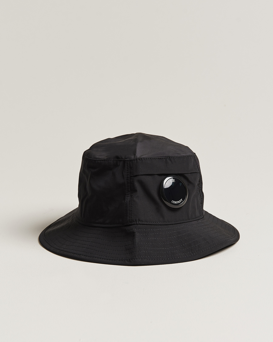 Mies | C.P. Company Chrome R Bucket Hat Black | C.P. Company | Chrome R Bucket Hat Black