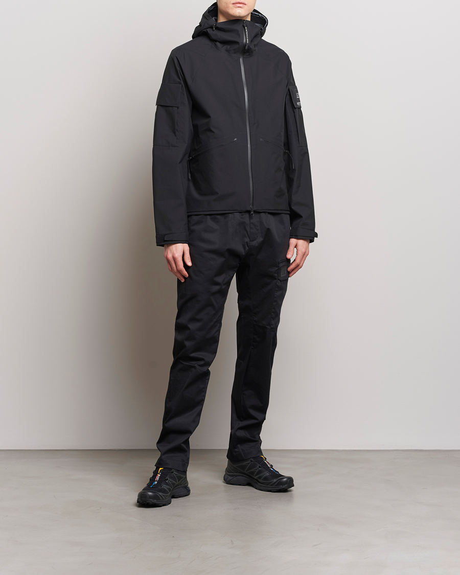 Mies | Housut | C.P. Company | Metropolis Gabardine Stretch Satin Cargo Trousers Black