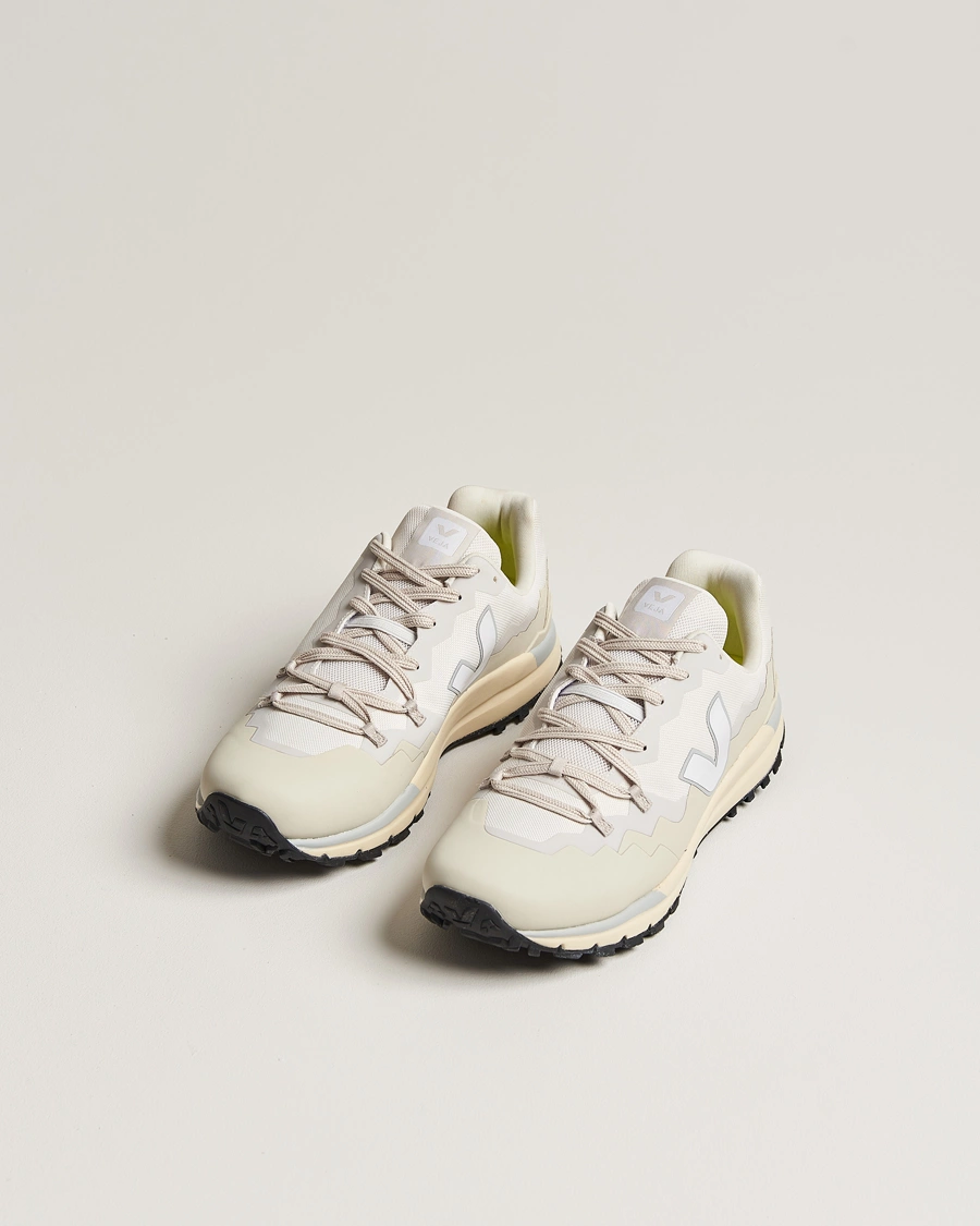 Mies |  | Veja | Fitz Roy Hiking Sneaker Gravel White