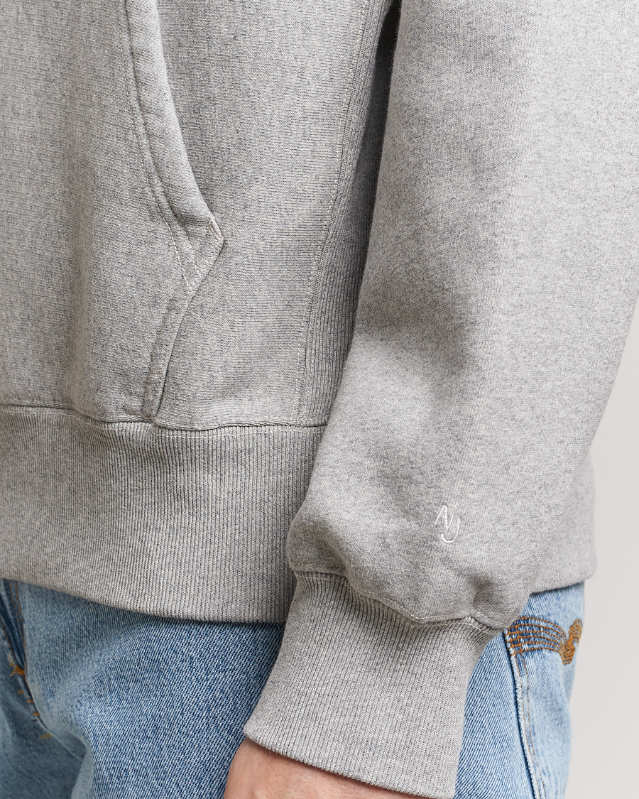 Mies | Puserot | Nudie Jeans | Fredrik Hoodie Grey Melange