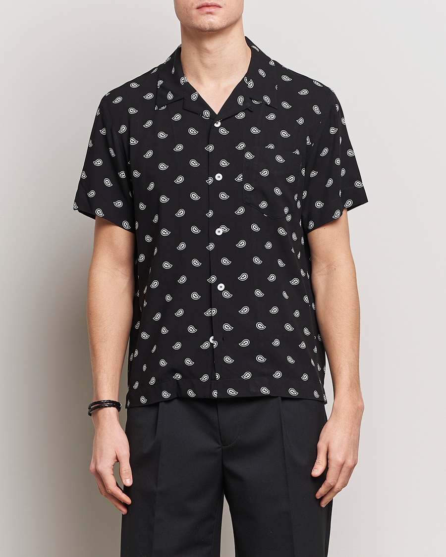 Mies | Kauluspaidat | A.P.C. | Lloyd Printed Paisley Resort Shirt Black