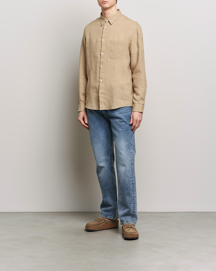 Mies | Kauluspaidat | A.P.C. | Cassel Linen Shirt Beige
