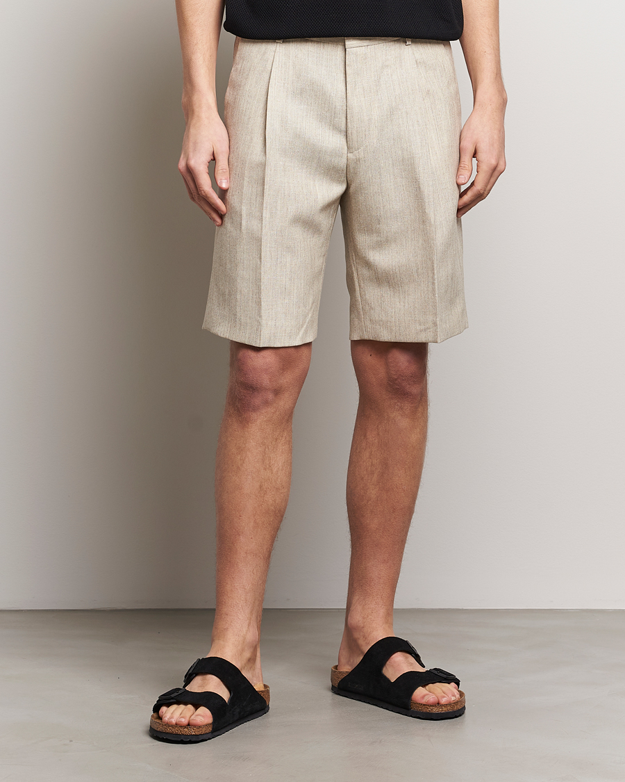 Mies |  | Tiger of Sweden | Tulley Wool/Linen Canvas Shorts Natural White