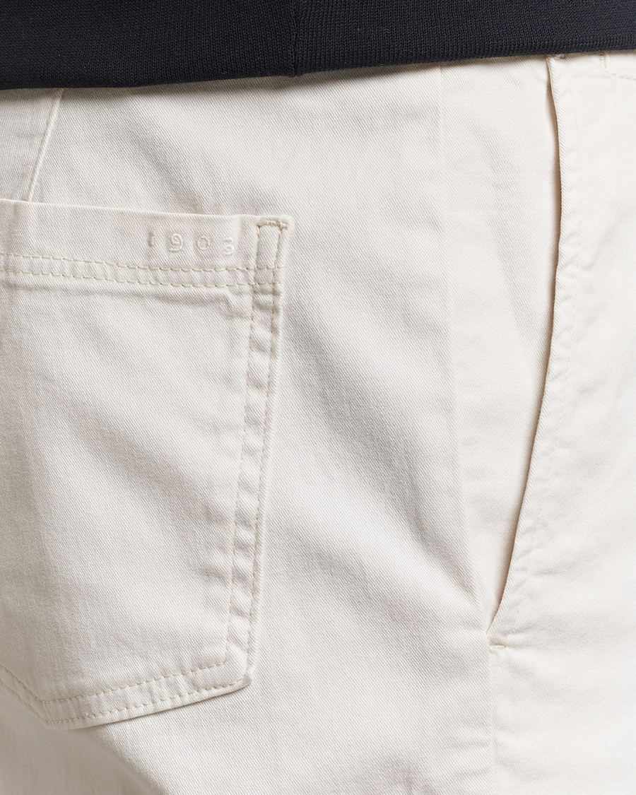 Mies | Shortsit | Tiger of Sweden | Caid Cotton Chino Shorts Summer Snow