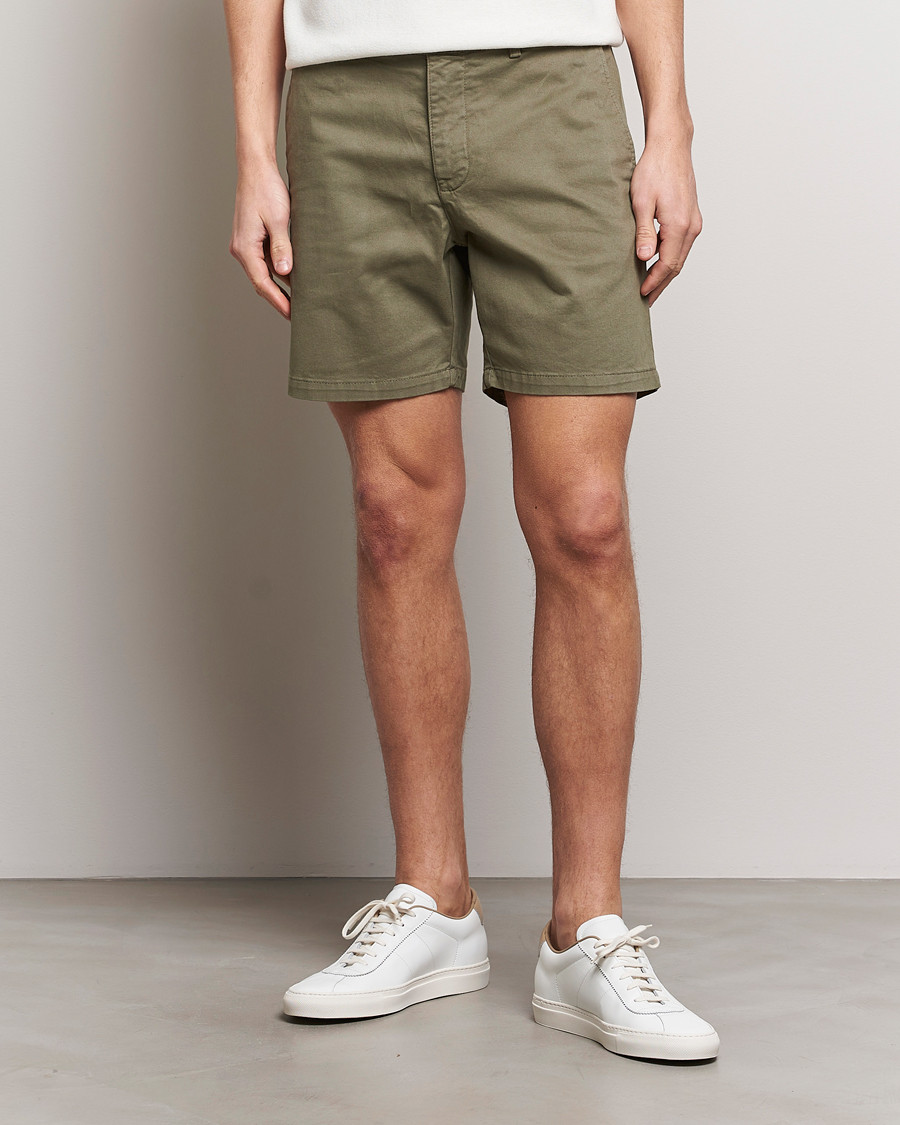 Mies | Shortsit | Tiger of Sweden | Caid Cotton Chino Shorts Dusty Green
