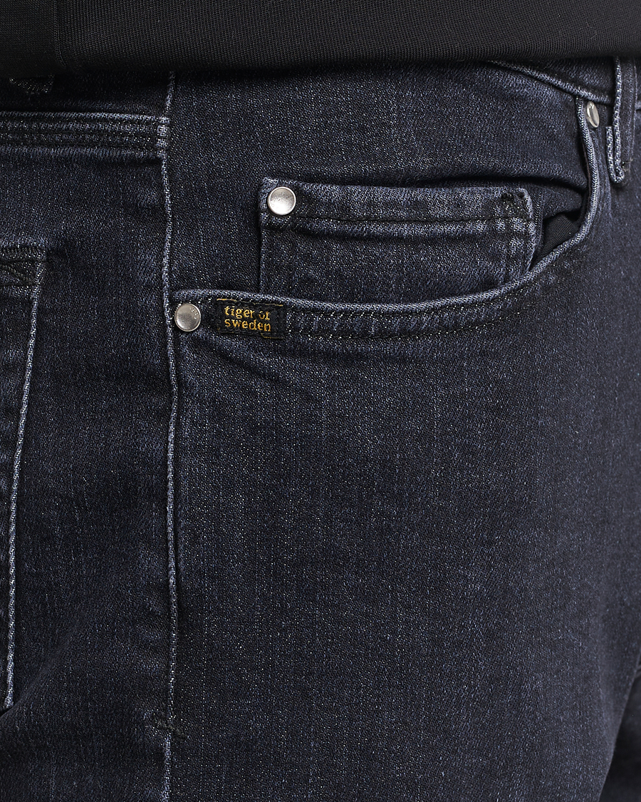 Mies | Farkut | Tiger of Sweden | Pistolero Jeans Black