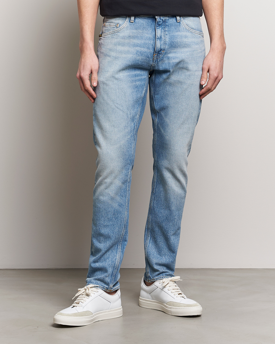 Mies | Tapered fit | Tiger of Sweden | Pistolero Jeans Light Blue