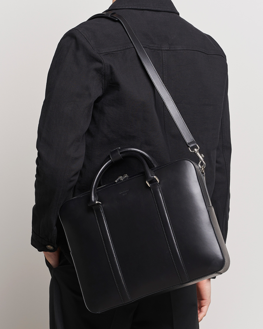 Mies | Business & Beyond | Tiger of Sweden | Brevis Smooth Leather Briefcase Black