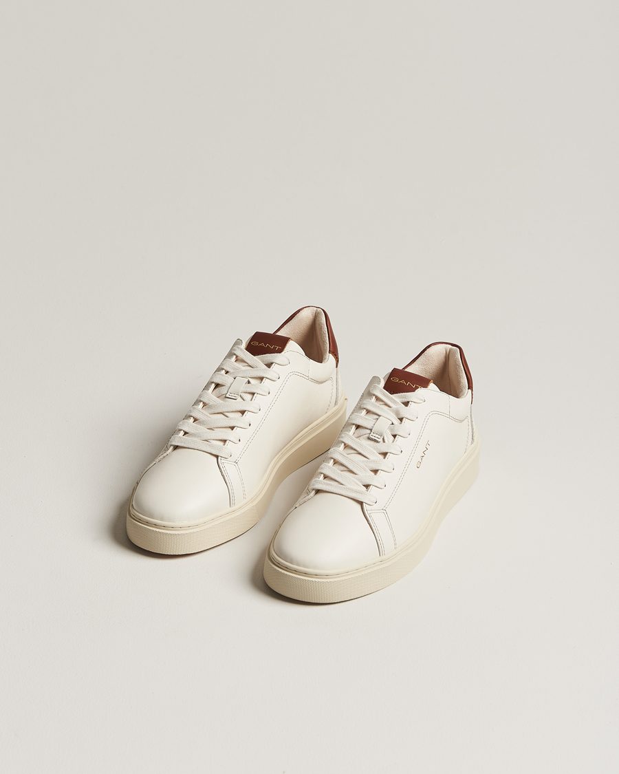 Mies | Matalavartiset tennarit | GANT | Mc Julien Leather Sneaker Off White/Cognac