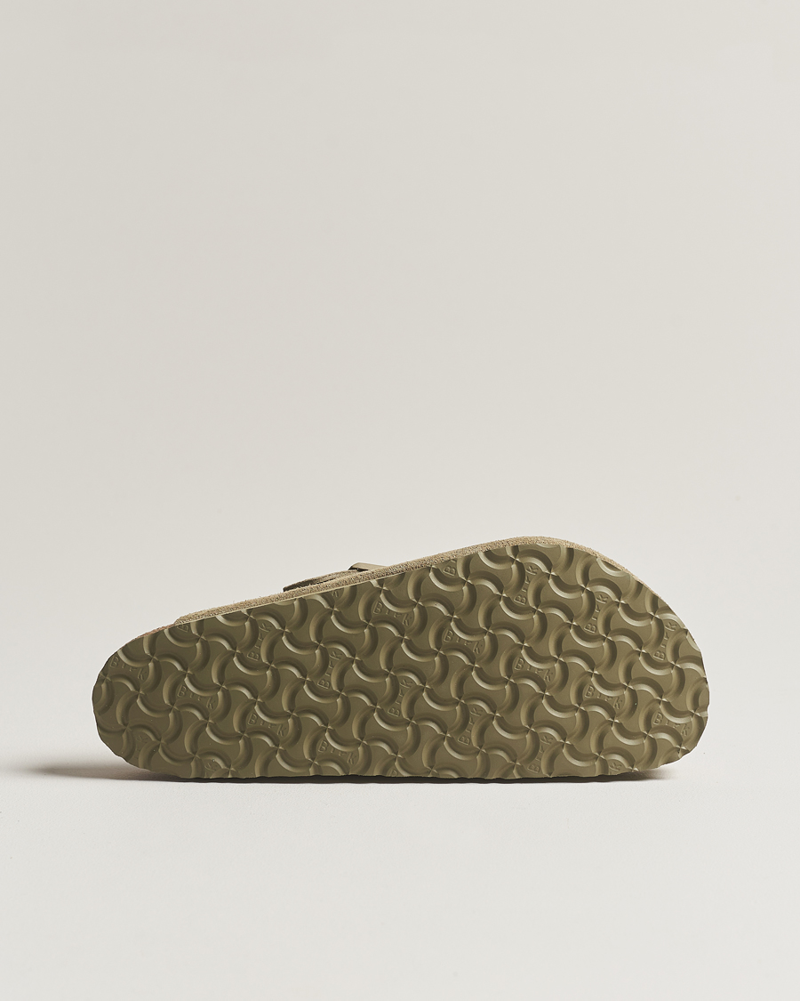 Mies | BIRKENSTOCK Boston Soft Footbed Faded Khaki Suede | BIRKENSTOCK | Boston Soft Footbed Faded Khaki Suede