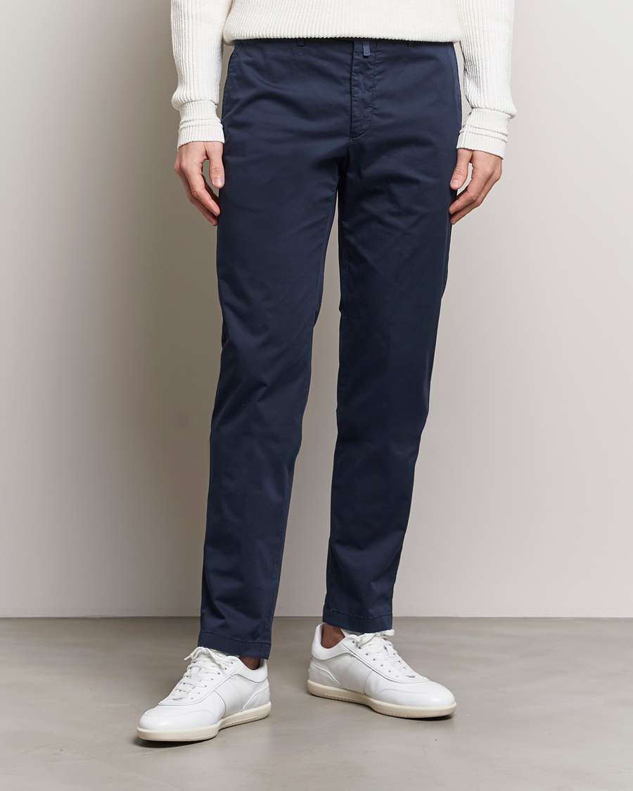 Mies | Housut | Kiton | Slim Fit Cotton Chinos Navy