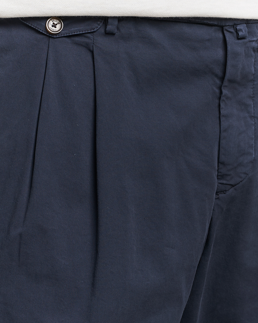 Mies | Housut | Briglia 1949 | Easy Fit Pleated Cotton Stretch Chino Navy