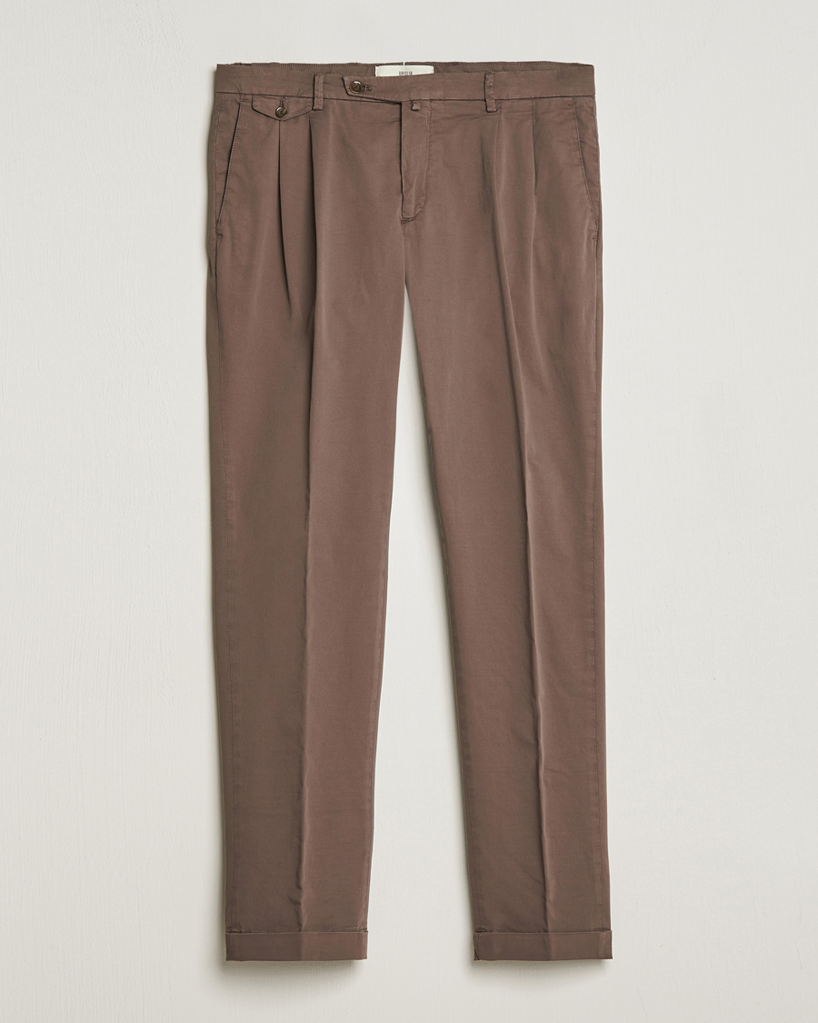 Mies | Housut | Briglia 1949 | Easy Fit Pleated Cotton Stretch Chino Brown