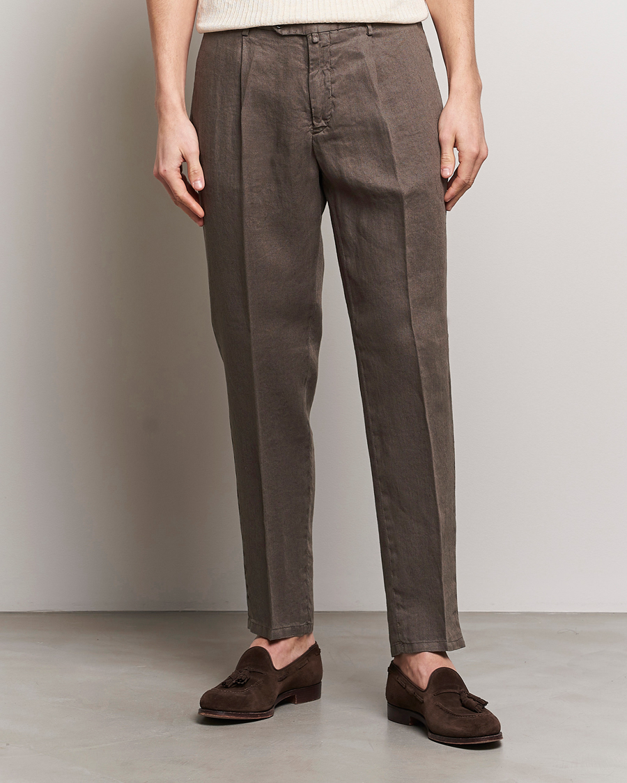 Mies | Pellavahousut | Briglia 1949 | Pleated Linen Trousers Brown